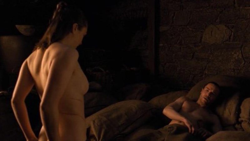 La escena erótica de Arya en Juego de Tronos Escenas eróticas