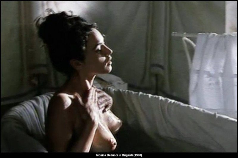 Monica Bellucci desnuda