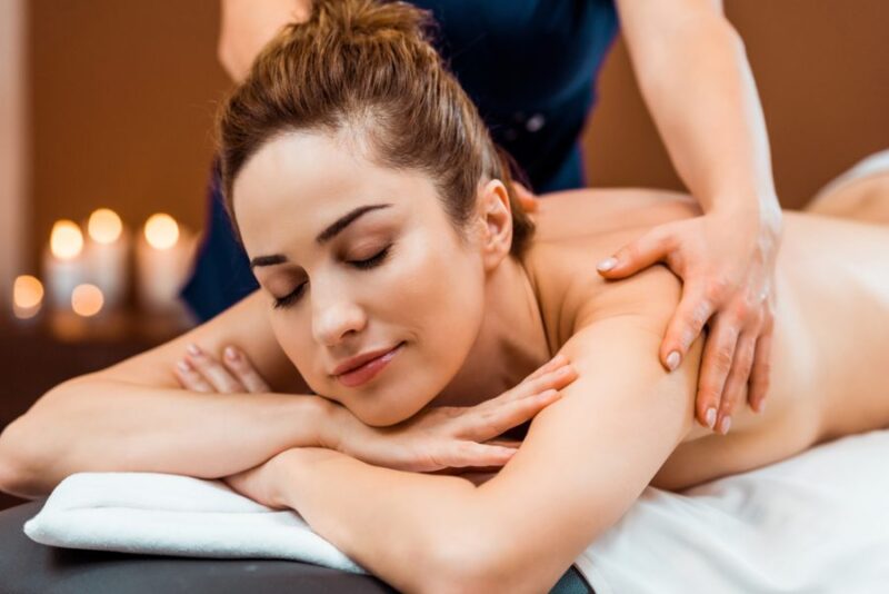 Consejos para dar masajes eróticos