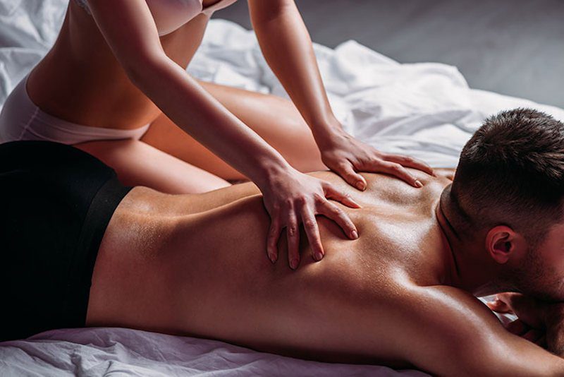 Tips básicos sobre los masajes eróticos